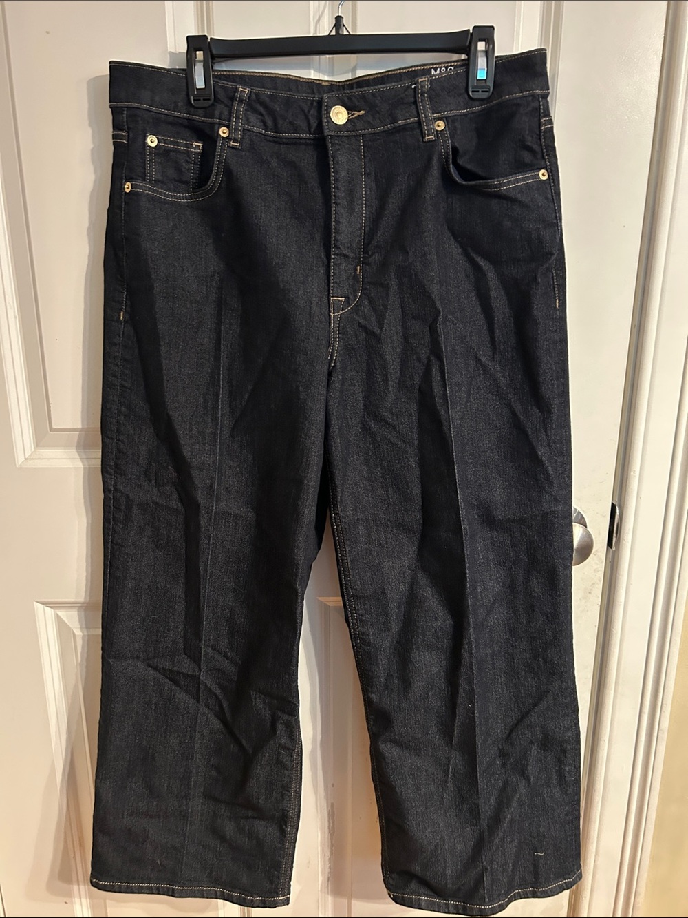 Wide Leg Women's Jeans in Black -